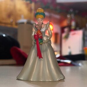 Disney Vinyage Cinderella Ornament